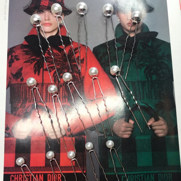 🌟 Host pick!💓💓💓Set of 15 Pear Hairpins - Picture 3 of 4